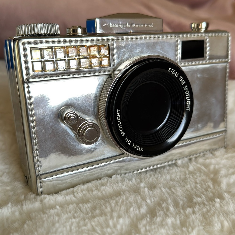Kate Spade “Steal The Spotlight” Camera Bag - Picture 6 of 16